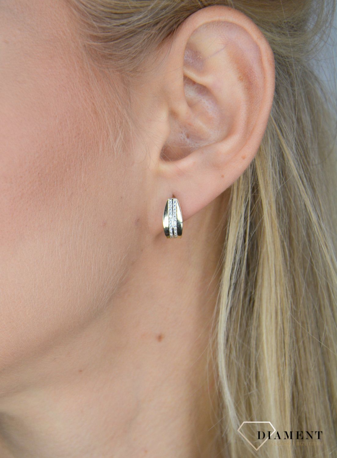 Złote kolczyki przy uchu rząd białych cyrkonii KL 6159 333.jpg